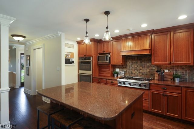 1311 Pine Grove Ave, Westfield Town, NJ 07090
