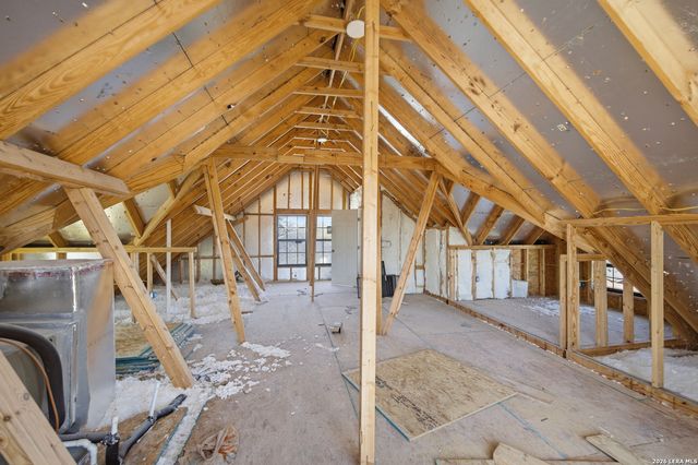 314 Gabriel, San Antonio, TX 78202