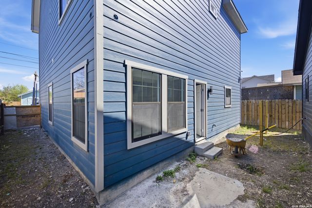 314 Gabriel, San Antonio, TX 78202