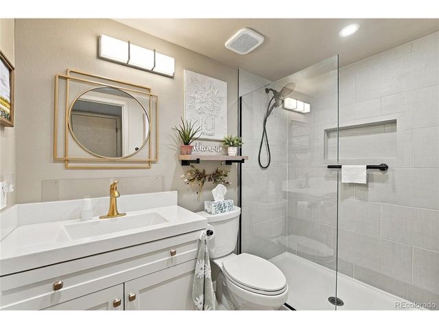 7098 S Knolls Way, Centennial, CO 80122
