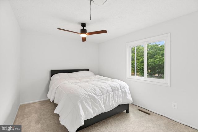 301 RENEAU WAY, Herndon, VA 20170