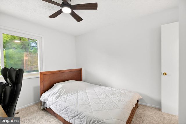 301 RENEAU WAY, Herndon, VA 20170