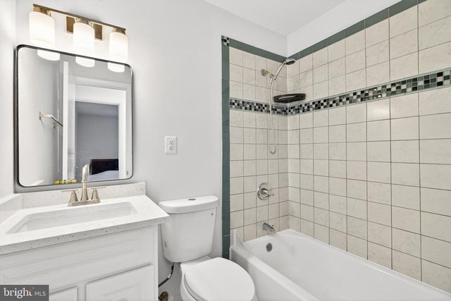 301 RENEAU WAY, Herndon, VA 20170