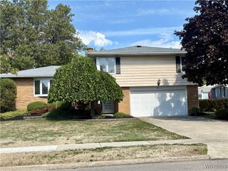 66 Willowgrove Court, Tonawanda, NY 14150