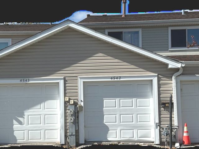 4542 Windsor Lane, Country Club Hills, IL 60478