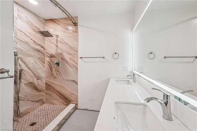 7280 Pelas CIR, North Fort Myers, FL 33917