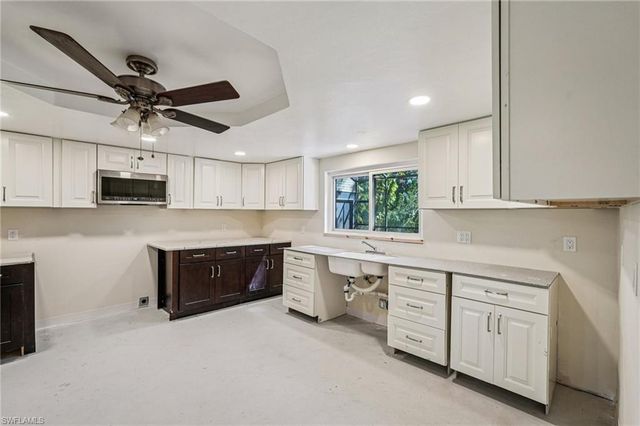 7280 Pelas CIR, North Fort Myers, FL 33917