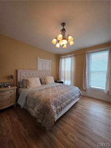 711 Jay Street, Utica, NY 13501