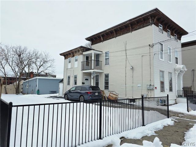 711 Jay Street, Utica, NY 13501
