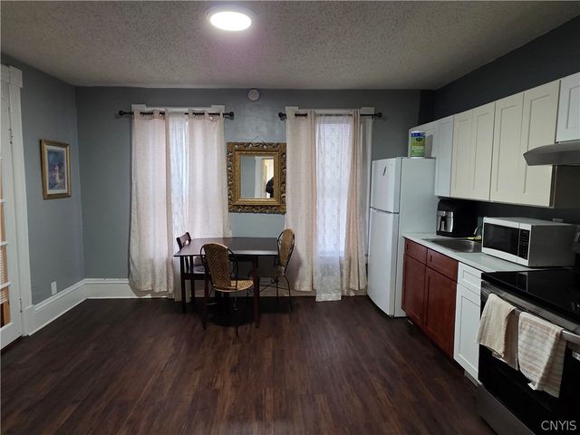 711 Jay Street, Utica, NY 13501