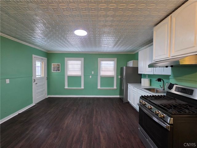 711 Jay Street, Utica, NY 13501