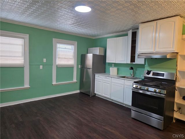 711 Jay Street, Utica, NY 13501