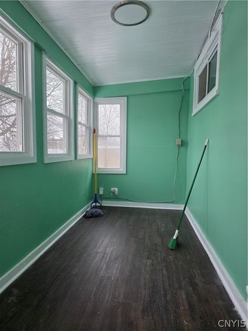 711 Jay Street, Utica, NY 13501