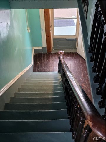 711 Jay Street, Utica, NY 13501