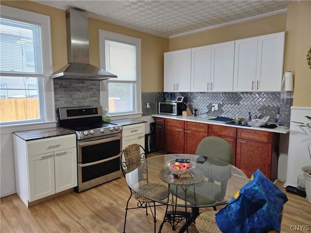 711 Jay Street, Utica, NY 13501