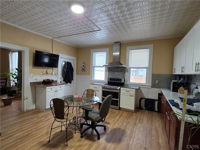 711 Jay Street, Utica, NY 13501