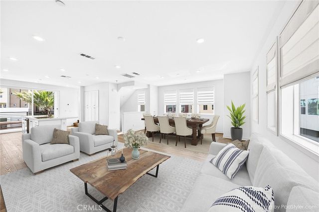 1649 W Lincoln 101, Anaheim, CA 92801