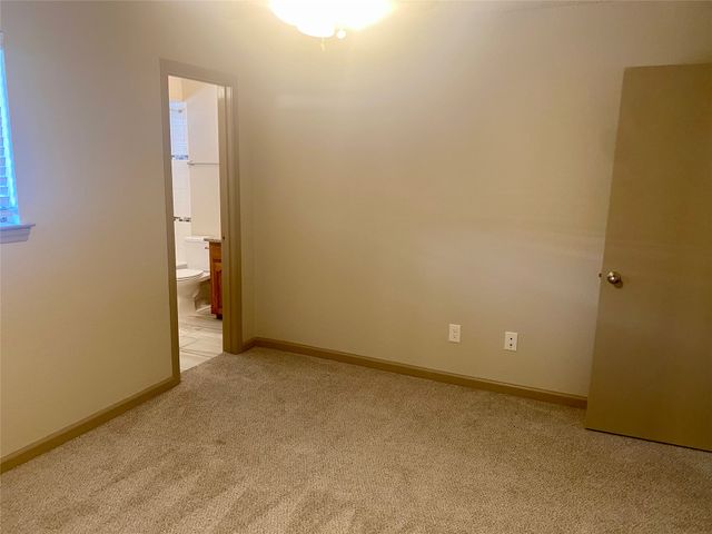 1419 S Story Road, Irving, TX 75060