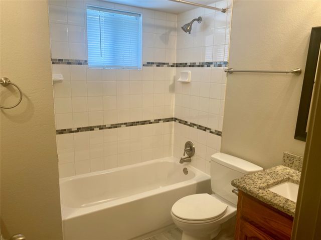 1419 S Story Road, Irving, TX 75060