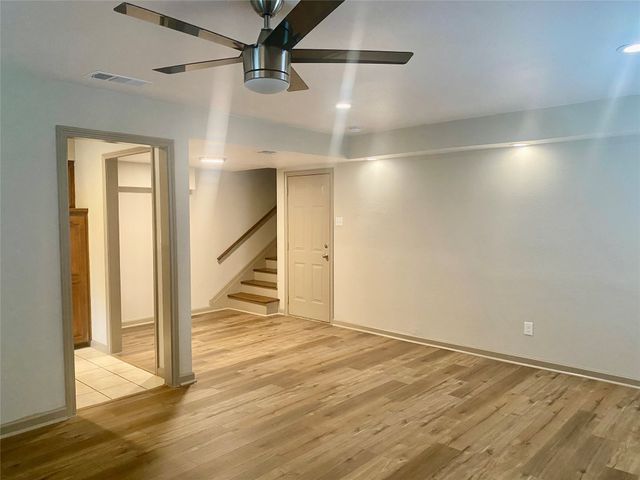 1419 S Story Road, Irving, TX 75060