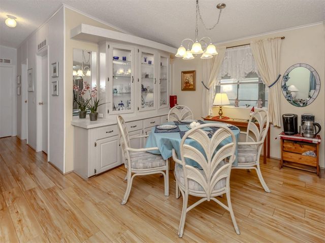 452 SHARKS POINT, North Port, FL 34287