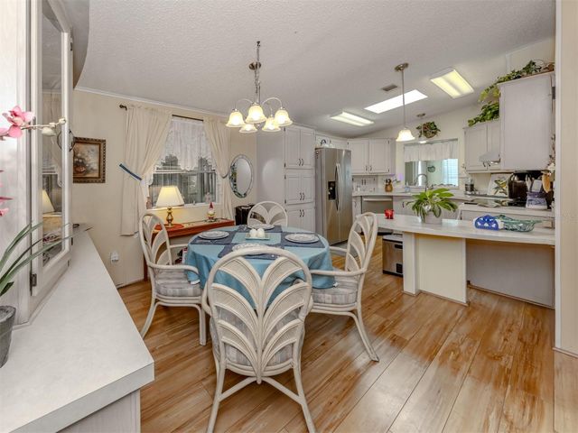 452 SHARKS POINT, North Port, FL 34287