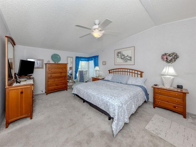 452 SHARKS POINT, North Port, FL 34287