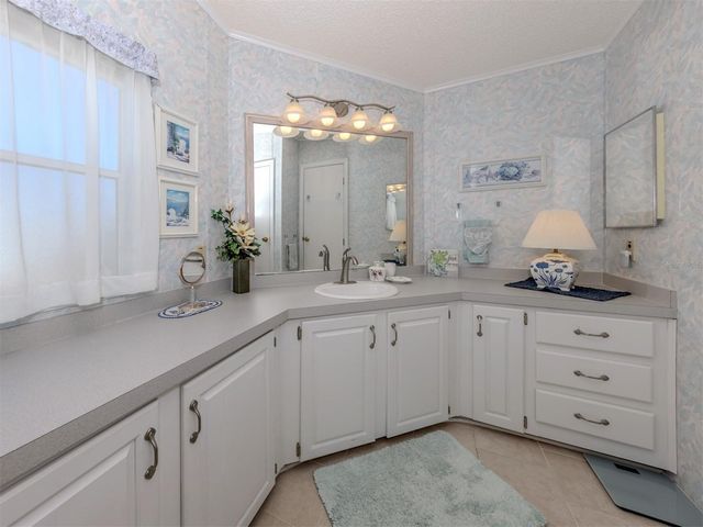 452 SHARKS POINT, North Port, FL 34287