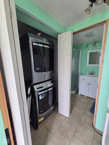 423 S State Street, North Vernon, IN 47265