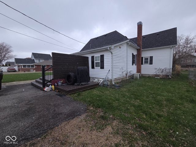 423 S State Street, North Vernon, IN 47265