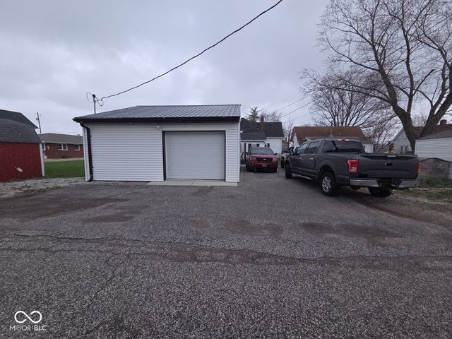 423 S State Street, North Vernon, IN 47265