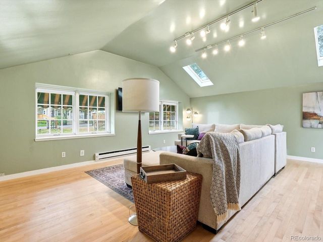 1602 Glen Bar Dr, Lakewood, CO 80215