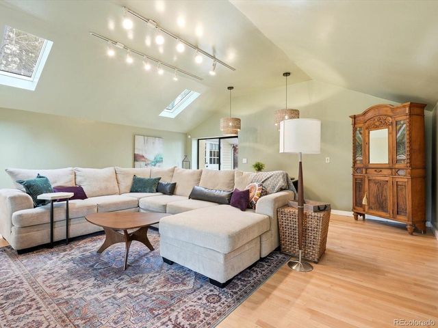 1602 Glen Bar Dr, Lakewood, CO 80215