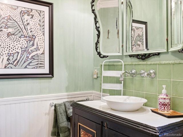 1602 Glen Bar Dr, Lakewood, CO 80215