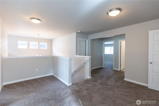 9977 Jackson Street SE, Yelm, WA 98597