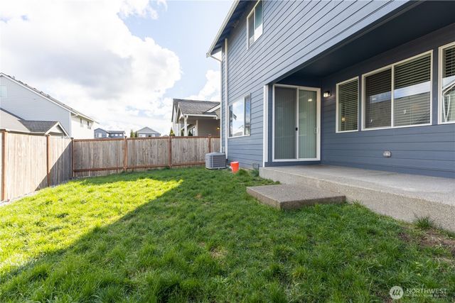 9977 Jackson Street SE, Yelm, WA 98597