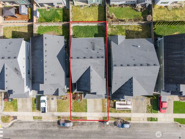 9977 Jackson Street SE, Yelm, WA 98597