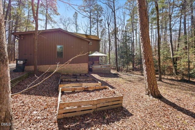 5004 Cardinal Circle, Sanford, NC 27332