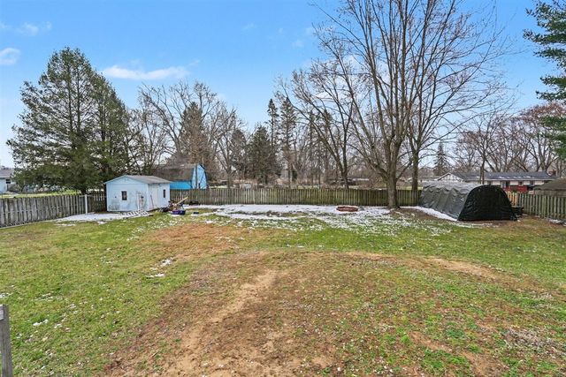 1750 Poplar Path, Stevensville, MI 49127