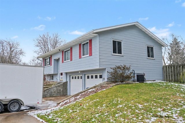 1750 Poplar Path, Stevensville, MI 49127