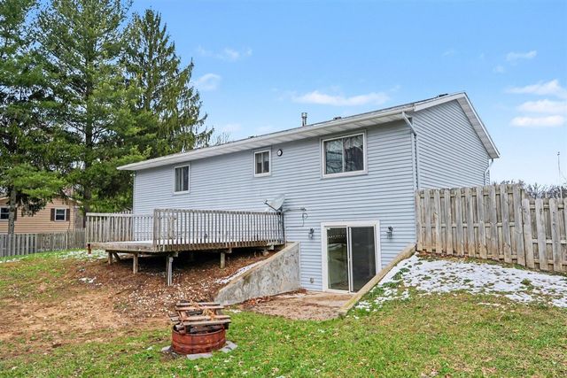 1750 Poplar Path, Stevensville, MI 49127