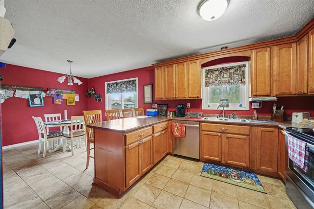 1750 Poplar Path, Stevensville, MI 49127