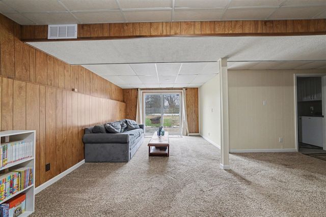 1750 Poplar Path, Stevensville, MI 49127