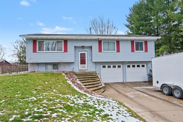 1750 Poplar Path, Stevensville, MI 49127