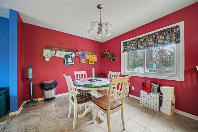 1750 Poplar Path, Stevensville, MI 49127