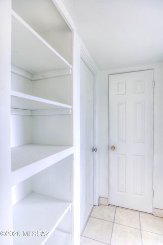 1118 W Navajo Street, Tucson, AZ 85705