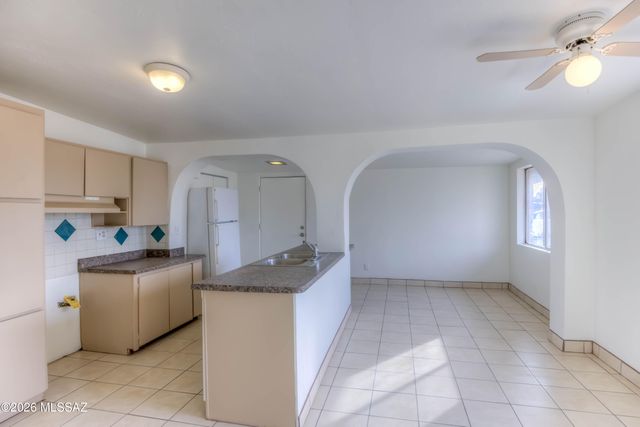 1118 W Navajo Street, Tucson, AZ 85705