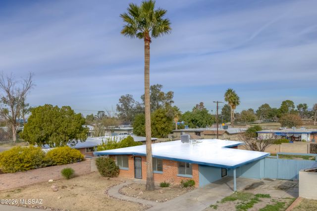 1118 W Navajo Street, Tucson, AZ 85705