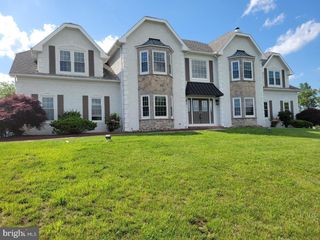 12 FOXVIEW CIR, Hockessin, DE 19707