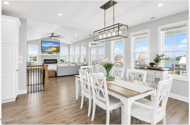 254 Grandview Drive, Sneads Ferry, NC 28460